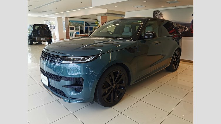 2023 認定中古車 Land Rover Range Rover Sport ジオラグリーン 3.0リッター6気筒400PSターボチャージドガソリンMHEV（オートマチック） FIRST EDITION