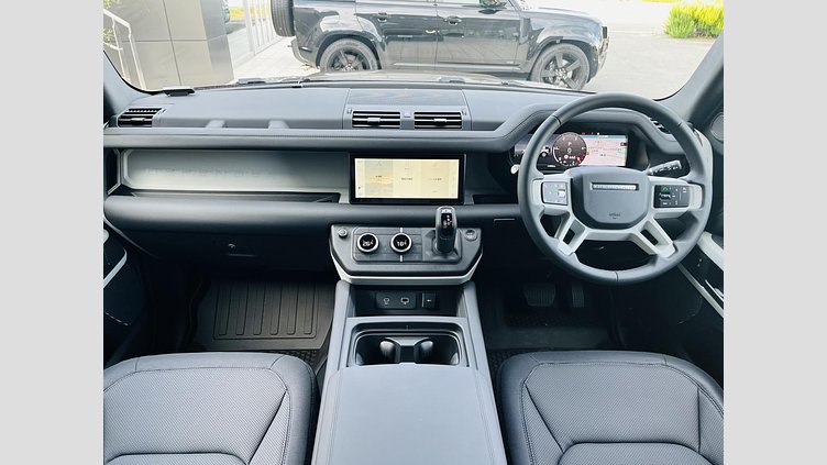 2024 認定中古車 Land Rover Defender 110 ゴンドワナストーン D300 AWD（AT） X-DYNAMIC SE