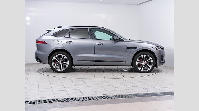2021 認定中古車 Jaguar F-Pace アイガーグレイ D200 AWD（オートマチック）MHEV R-DYNAMIC SE