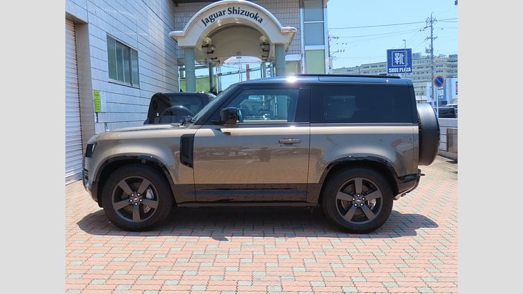 2024 認定中古車 Land Rover Defender 90 ゴンドワナストーン D300 AWD（AT） X-DYNAMIC HSE