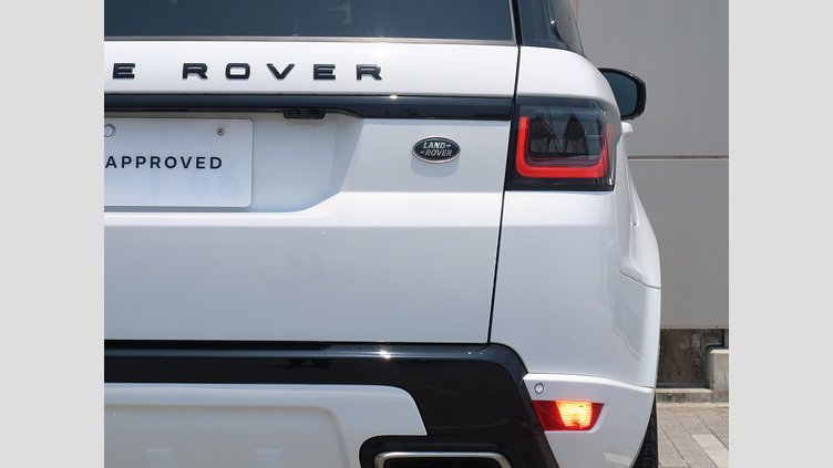 2020 認定中古車 Land Rover Range Rover Sport フジホワイト 3.0リッターTDV6ディーゼル（258 PS） HSE DYNAMIC