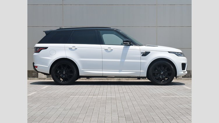 2020 認定中古車 Land Rover Range Rover Sport フジホワイト 3.0リッターTDV6ディーゼル（258 PS） HSE DYNAMIC