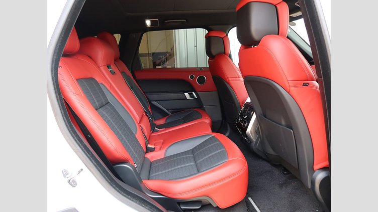 2020 認定中古車 Land Rover Range Rover Sport フジホワイト 3.0リッターTDV6ディーゼル（258 PS） HSE DYNAMIC