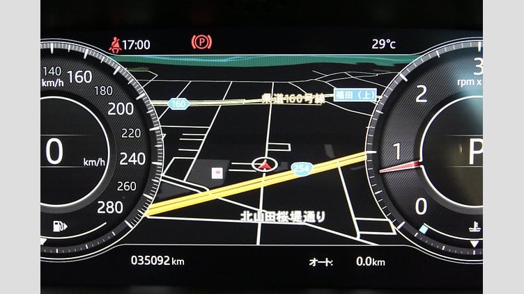 2019 認定中古車 Jaguar F-Pace Silicon Silver 2.0 litre i4D Diesel Portfolio