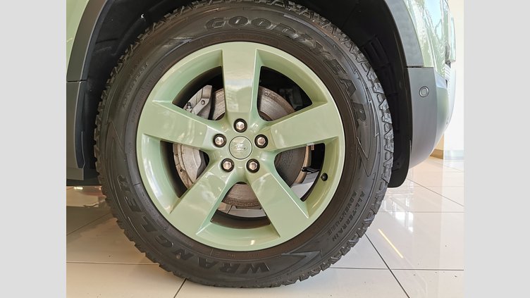 2023 認定中古車 Land Rover Defender 110 グラスミアグリーン D300 AWD（AT） 75TH LIMITED EDITION