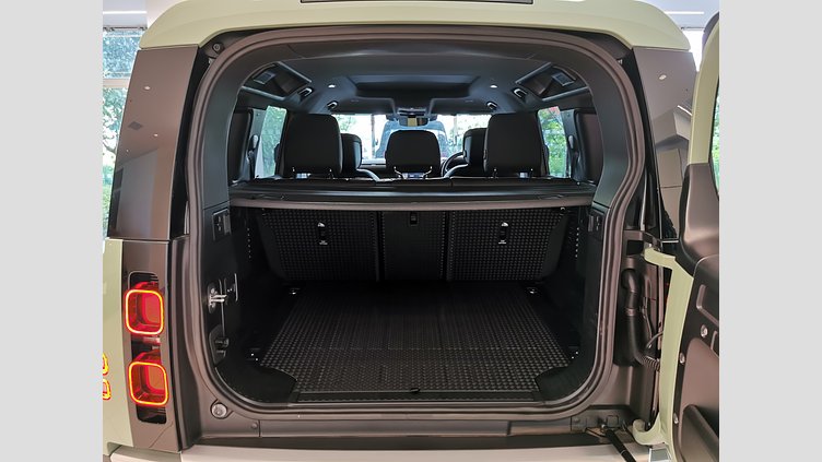 2023 認定中古車 Land Rover Defender 110 グラスミアグリーン D300 AWD（AT） 75TH LIMITED EDITION