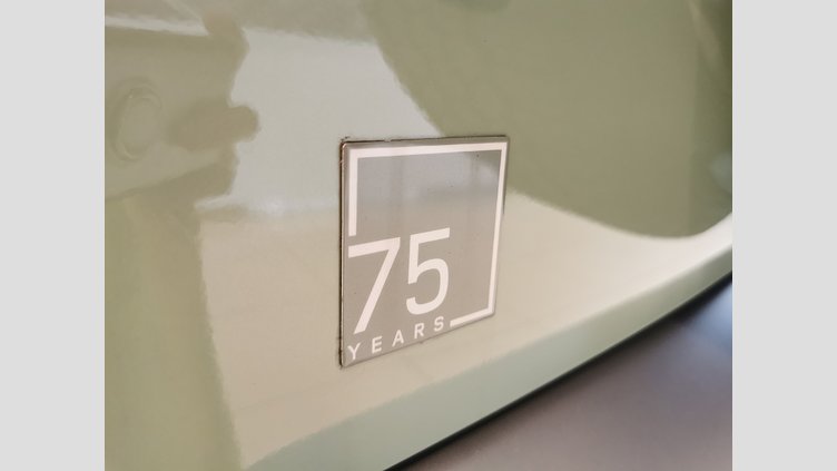 2023 認定中古車 Land Rover Defender 110 グラスミアグリーン D300 AWD（AT） 75TH LIMITED EDITION