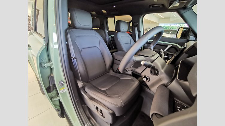 2023 認定中古車 Land Rover Defender 110 グラスミアグリーン D300 AWD（AT） 75TH LIMITED EDITION