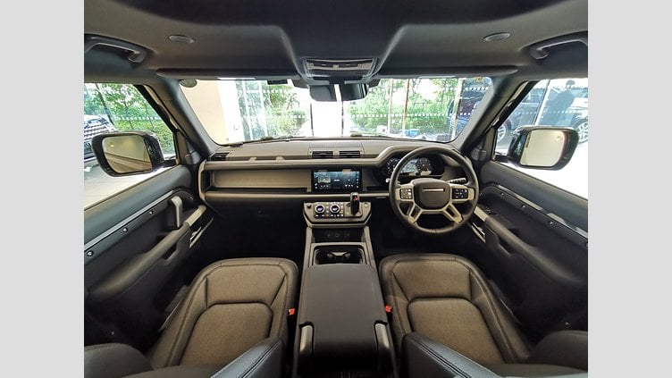 2024 認定中古車 Land Rover Defender 90 カルパチアングレイ D300 AWD（AT） X-DYNAMIC SE