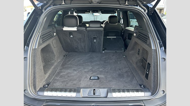 2025 認定中古車 Land Rover Range Rover Sport サントリーニブラック P550eプラグインハイブリッド（ガソリン）  Dynamic SE