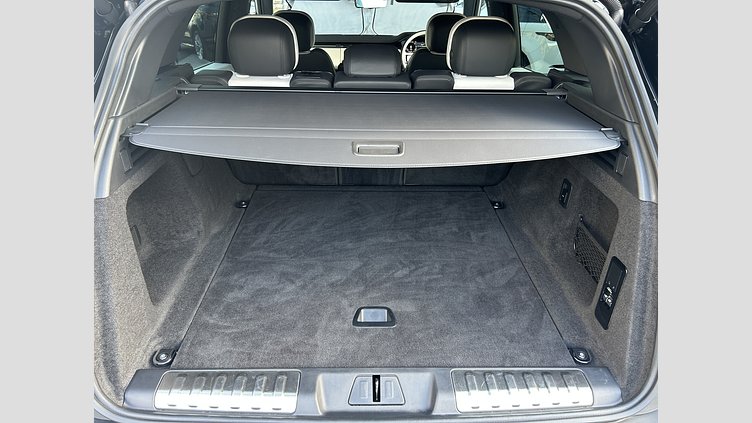 2025 認定中古車 Land Rover Range Rover Sport サントリーニブラック P550eプラグインハイブリッド（ガソリン）  Dynamic SE