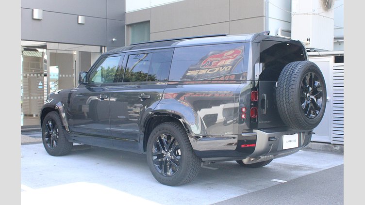 2024 認定中古車 Land Rover Defender 130 カルパチアングレイ D300 AWD（AT） OUTBOUND