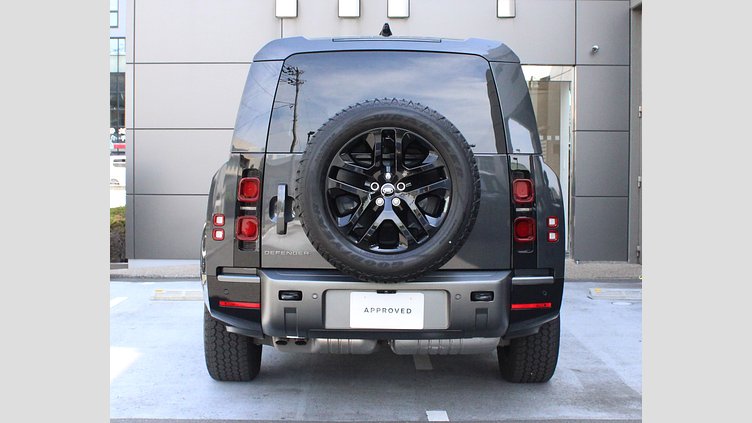 2024 認定中古車 Land Rover Defender 130 カルパチアングレイ D300 AWD（AT） OUTBOUND
