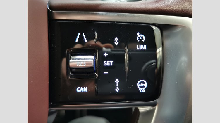 2024 認定中古車 Land Rover Range Rover カルパチアングレイ D300 AWD MHEV（AT） スタンダードホイールベース HSE