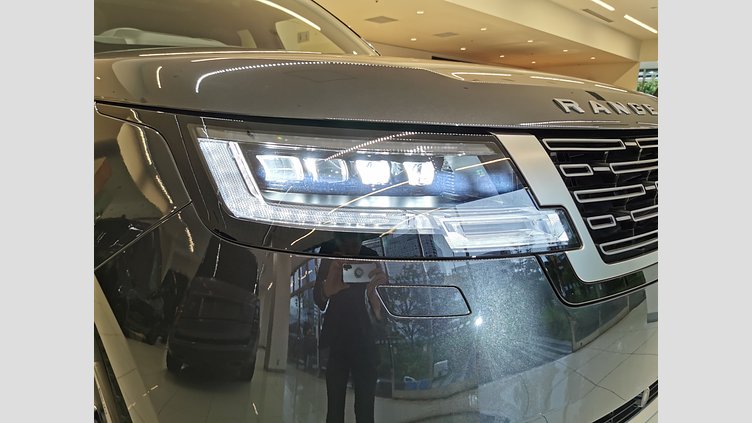 2024 認定中古車 Land Rover Range Rover カルパチアングレイ D300 AWD MHEV（AT） スタンダードホイールベース HSE