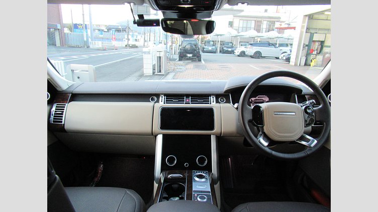 2020 認定中古車 Land Rover Range Rover ユーロンホワイト 2.0リッターSi4プラグインハイブリッド（404 PS） スタンダードホイールベース VOGUE