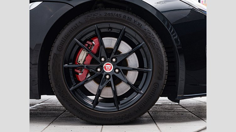 2019 認定中古車 Jaguar F-Type Narvik Black 2.0 litre i4P Petrol クーペ