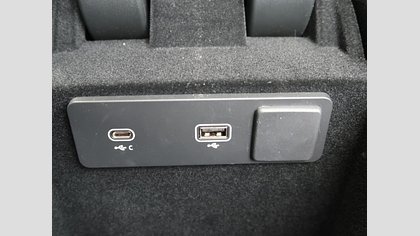 Range Rover Velar 31