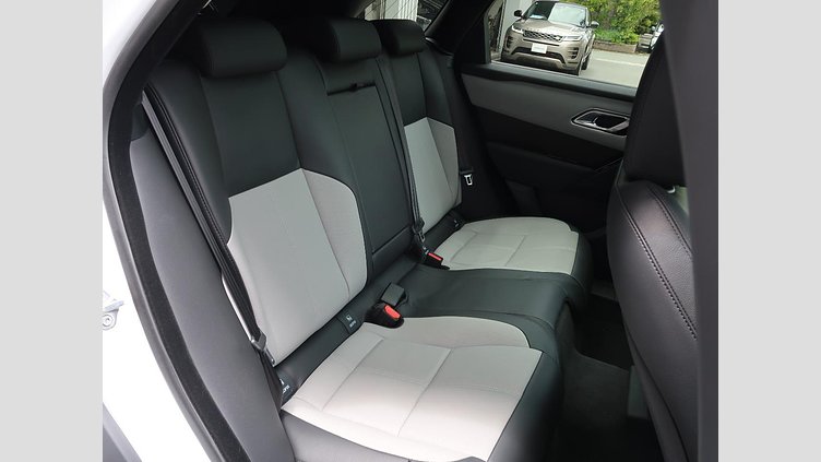 2024 認定中古車 Land Rover Range Rover Velar オストゥーニパールホワイト D200マイルドハイブリッド（ディーゼル） Standard Wheelbase Dynamic SE