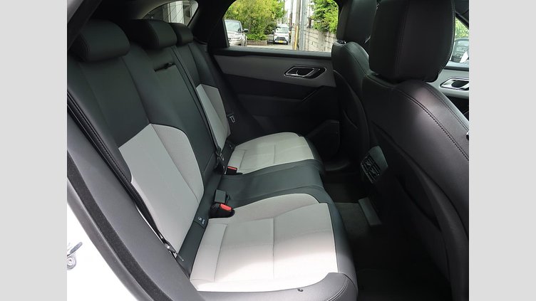 2024 認定中古車 Land Rover Range Rover Velar オストゥーニパールホワイト D200マイルドハイブリッド（ディーゼル） Standard Wheelbase Dynamic SE