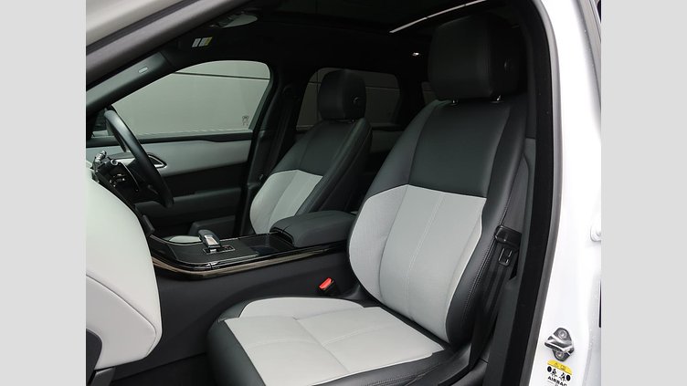 2024 認定中古車 Land Rover Range Rover Velar オストゥーニパールホワイト D200マイルドハイブリッド（ディーゼル） Standard Wheelbase Dynamic SE