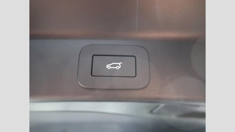 2024 認定中古車 Jaguar F-Pace ポルトフィーノブルー D204 AWD（オートマチック）MHEV R-DYNAMIC SE