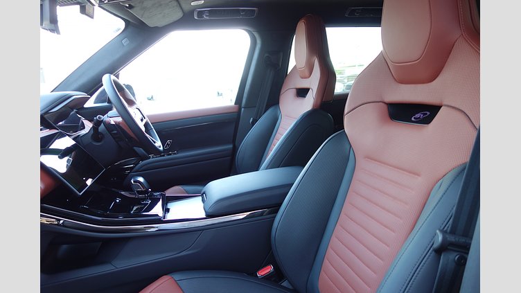 2024 認定中古車 Land Rover Range Rover Sport フラックスシルバー - グロスフィニッシュ P635マイルドハイブリッド スタンダードホイールベース SV EDITION ONE