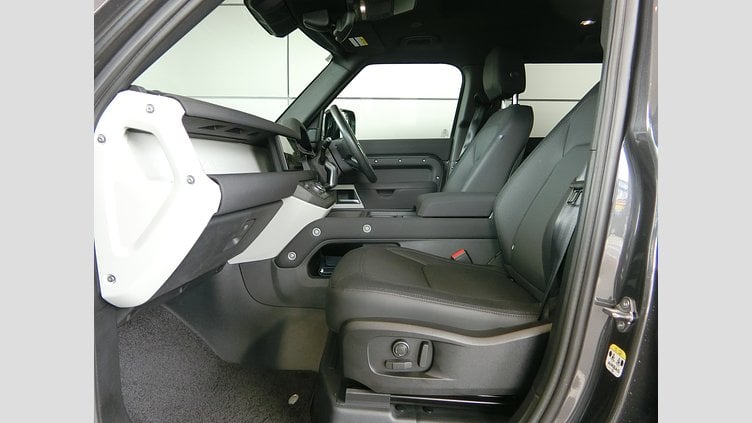 2023 認定中古車 Land Rover Defender 110 カルパチアングレイ D300 AWD（AT） X-DYNAMIC SE