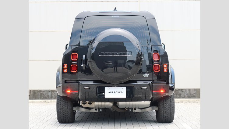 2023 認定中古車 Land Rover Defender 110 サントリーニブラック D300 AWD（AT） X-DYNAMIC HSE