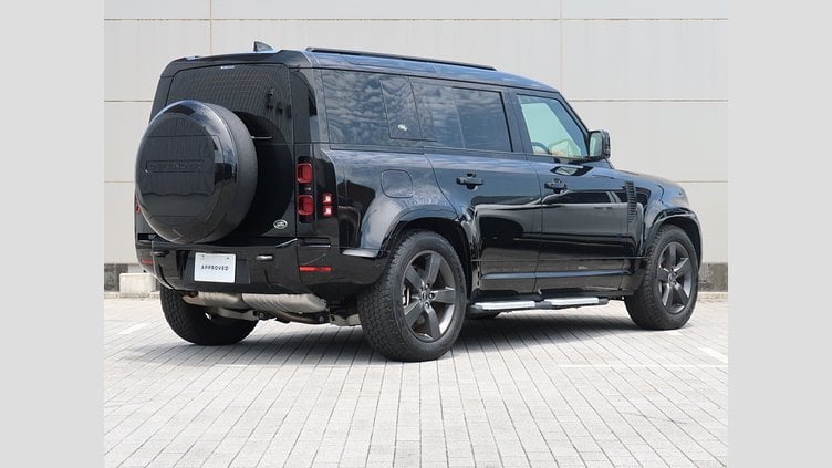 2023 認定中古車 Land Rover Defender 110 サントリーニブラック D300 AWD（AT） X-DYNAMIC HSE
