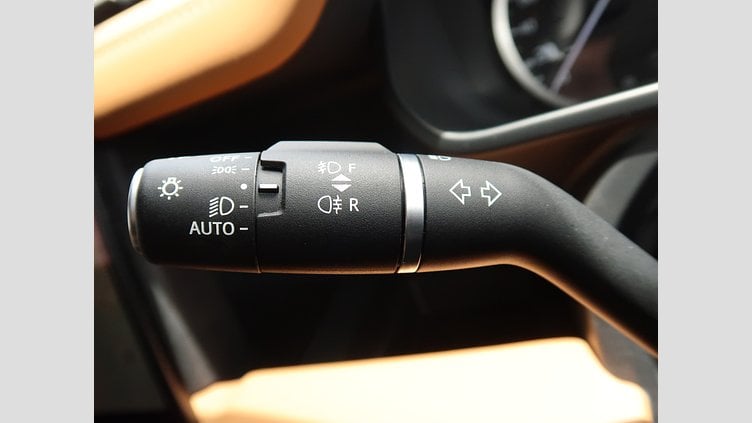 2023 認定中古車 Land Rover Defender 110 サントリーニブラック D300 AWD（AT） X-DYNAMIC HSE