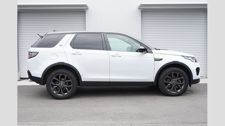 2019 認定中古車 Land Rover Discovery Sport Yulong White 2.0 litre i4D Diesel ランドマークエディション　D180