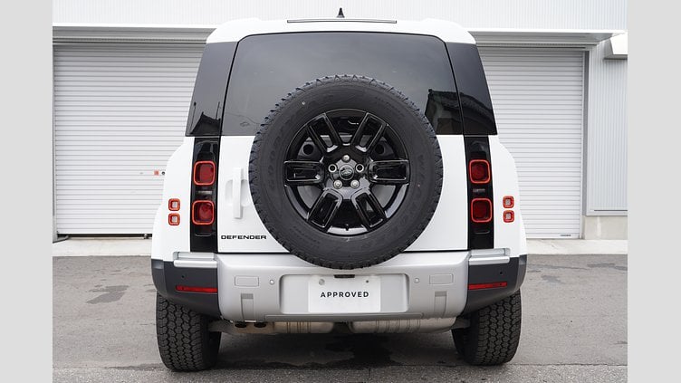 2024 認定中古車 Land Rover Defender 110 フジホワイト D350 ディーゼルマイルドハイブリッド S