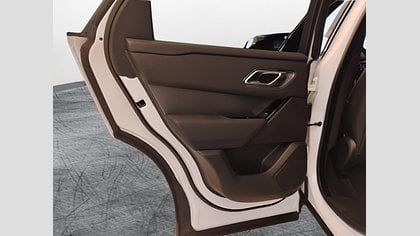 Range Rover Velar 15