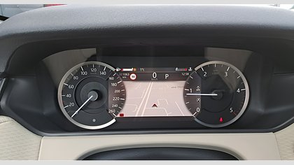 Range Rover Velar 14