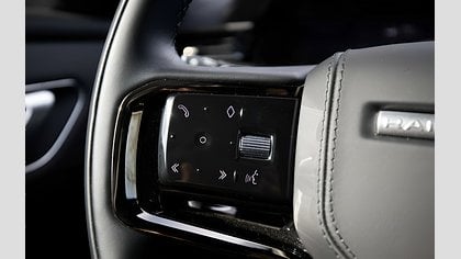 Range Rover Velar 24