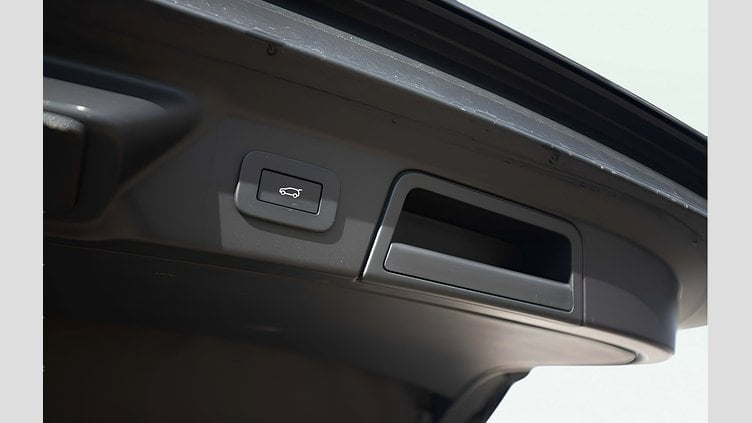 2025 Approved Land Rover Range Rover Velar Varesine Blue P400 PHEV SWB Dynamic HSE