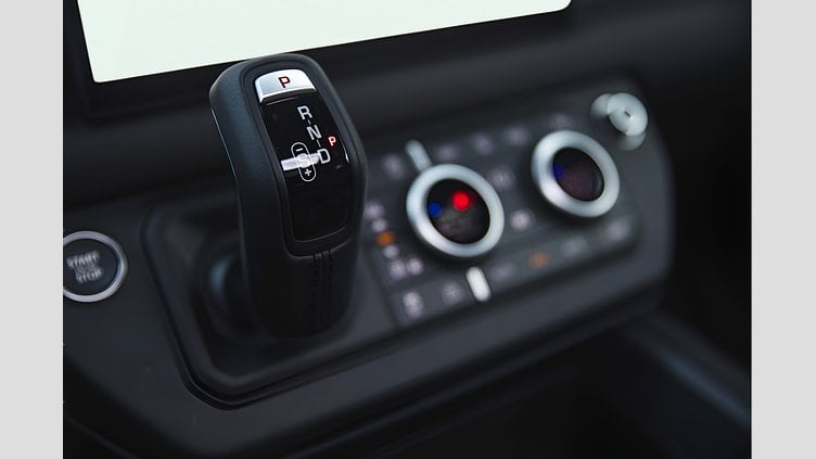 2024 Approved Land Rover Defender 110 Santorini Black D300 Diesel MHEV X-Dynamic SE