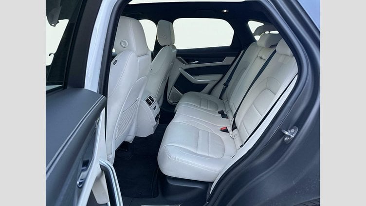 2023 Approved Jaguar F-Pace Fuji White P250 AWD AUTO R-DYNAMIC SE