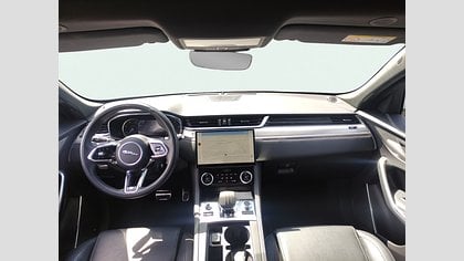 F-Pace 5
