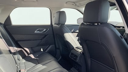 Range Rover Velar 11
