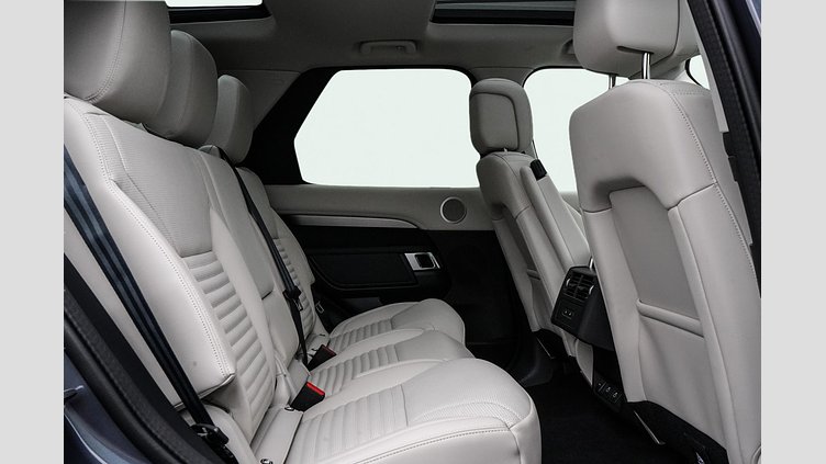 2024 Approved Land Rover Discovery Eiger Grey D250 Dynamic SE