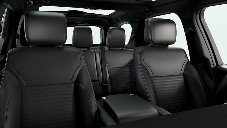 2024 Approved Land Rover Discovery Charente Grey AWD SE Dynamic