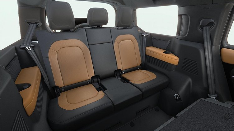 2024 Approved Land Rover Defender 130 Santorini Black D300 AWD AUTOMATIC MHEV X-DYNAMIC HSE | Kevyt maastokuorma-auto N2G |