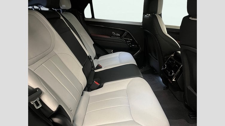 2024 Approved Land Rover Range Rover Sport Santorini Black 3.0D Dynamic SE D300 AWD A8