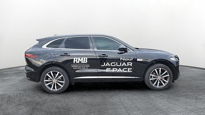F-Pace 3