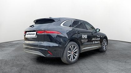 F-Pace 6