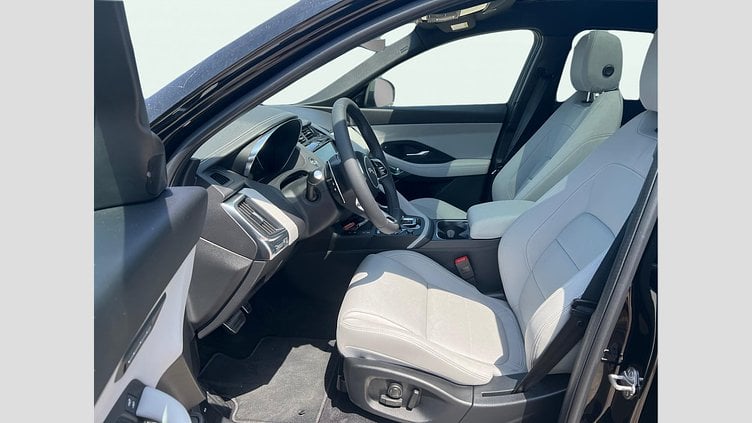 2023 Approved Jaguar E-Pace Santorini Black 1.5 I3 PHEV, 309 CP R-Dynamic SE