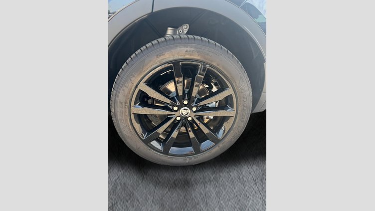 2023 Approved Jaguar E-Pace Santorini Black 1.5 I3 PHEV, 309 CP R-Dynamic SE