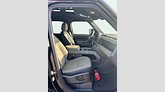 2024 Approved  Defender 110 Santorini Black 3.0D I6 300 CP X-Dynamic SE Imagine 9